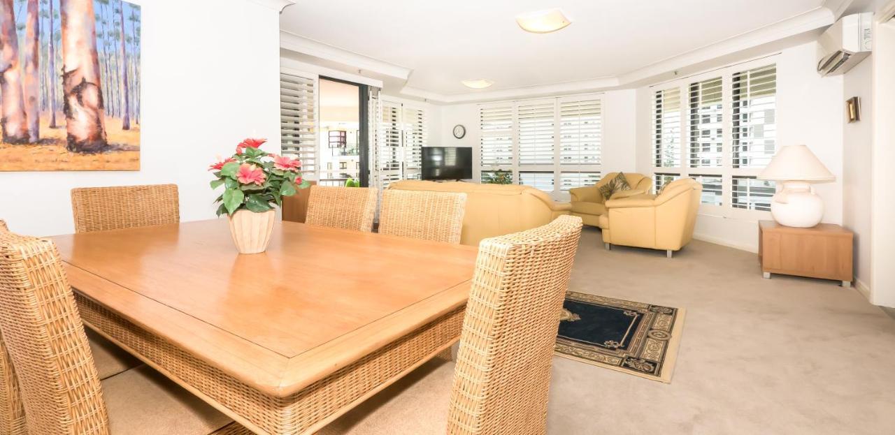 Victoria Square Apartments Gold Coast Exterior foto